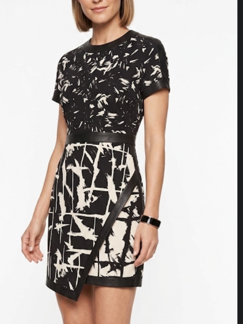 BCBG MaxzAria Esther Black and White Abstract Mini Dress size 0